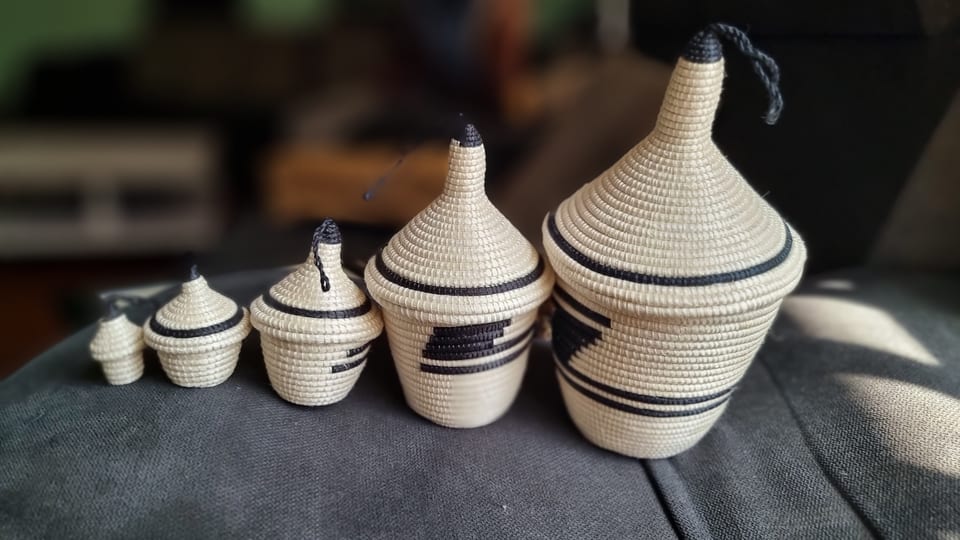 Handicrafts and art at African Art Gallery, Gisenyi