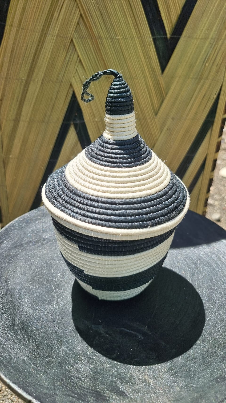 Handicrafts and art at African Art Gallery, Gisenyi