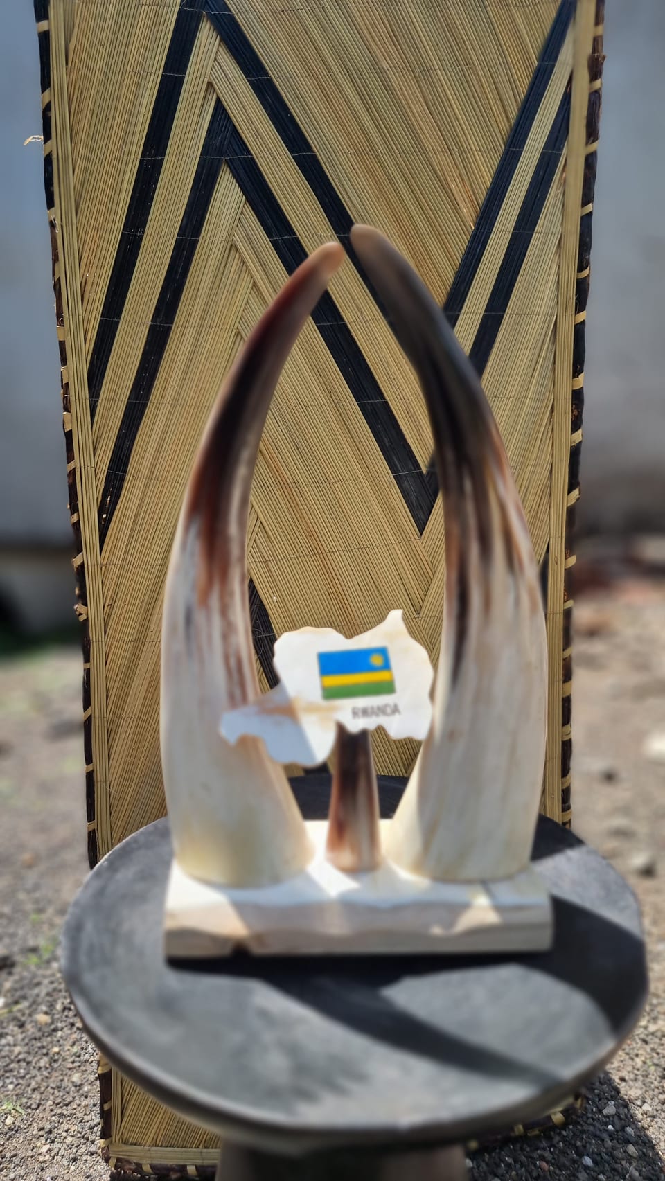 Handicrafts and art at African Art Gallery, Gisenyi