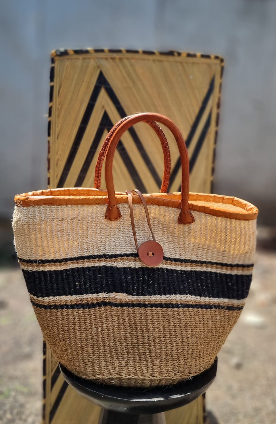 Handicrafts and art at African Art Gallery, Gisenyi