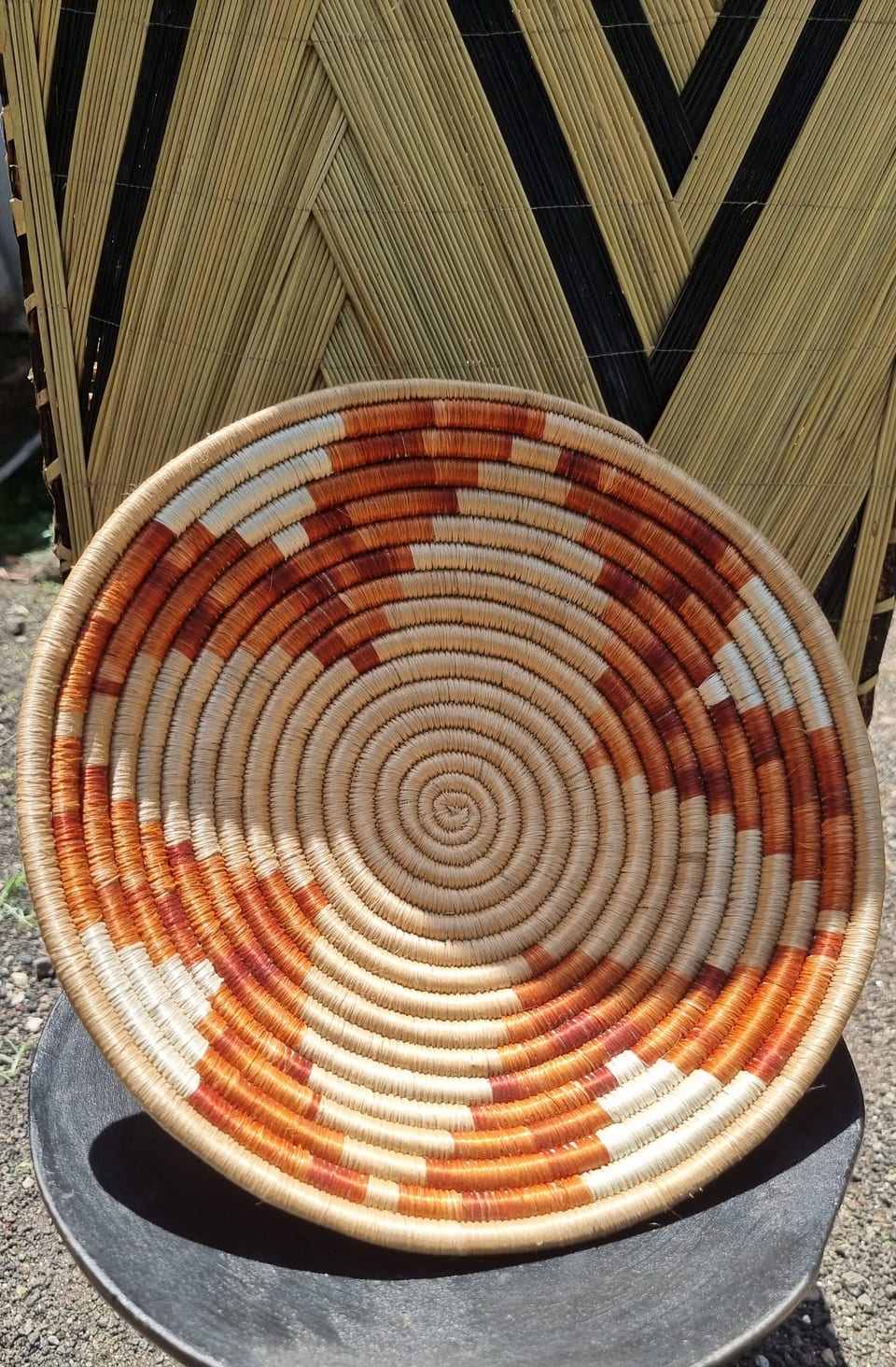 Handicrafts and art at African Art Gallery, Gisenyi