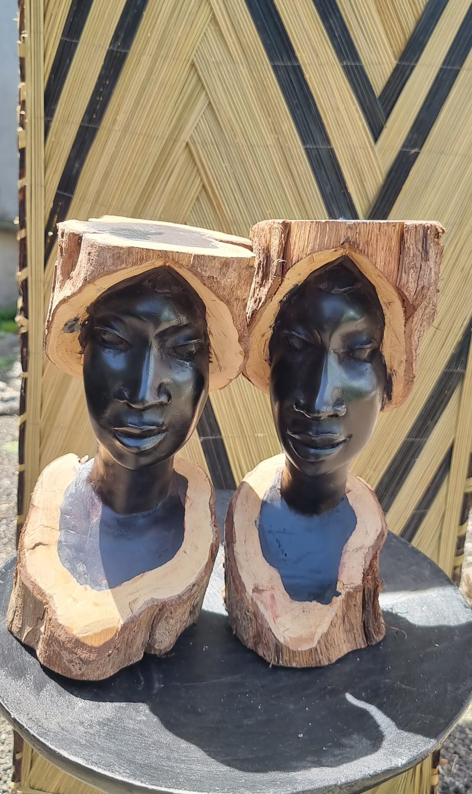 Handicrafts and art at African Art Gallery, Gisenyi