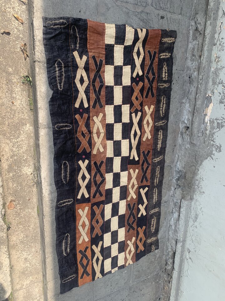 Handicrafts and art at African Art Gallery, Gisenyi